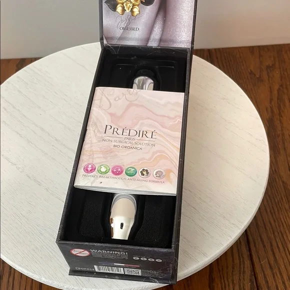 Prédiré Black Orchid 60-second Flawless Wrinkle Remover - Picture 5 of 5